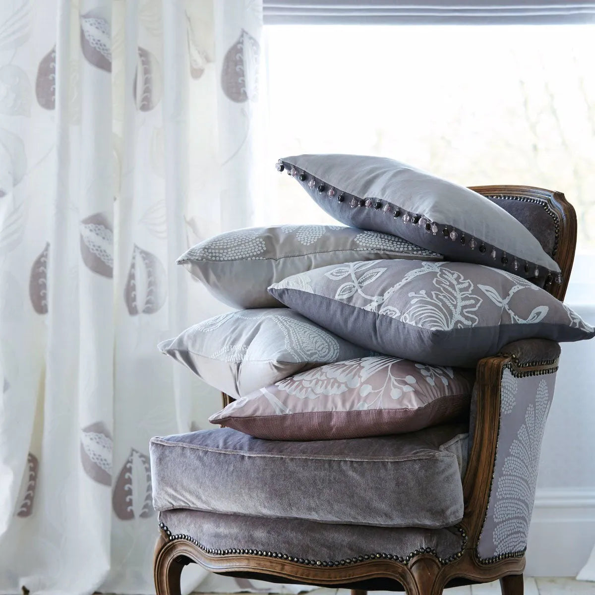 Abella Fabric - Harlequin
