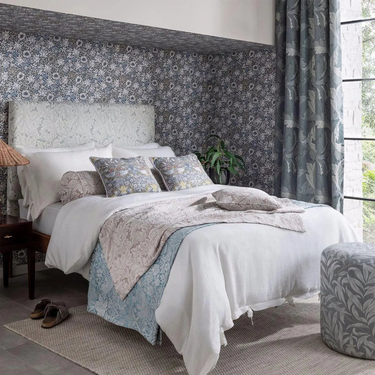 Acanthus Jacquard Fabric - Clarke & Clarke