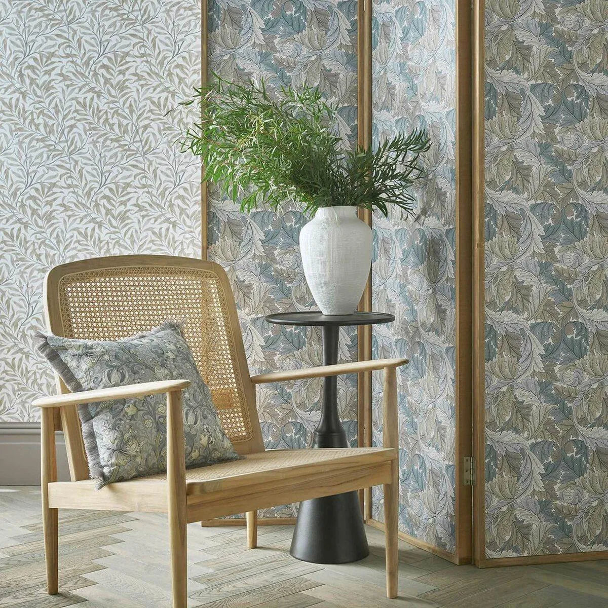 Acanthus Wallpaper - Clarke & Clarke