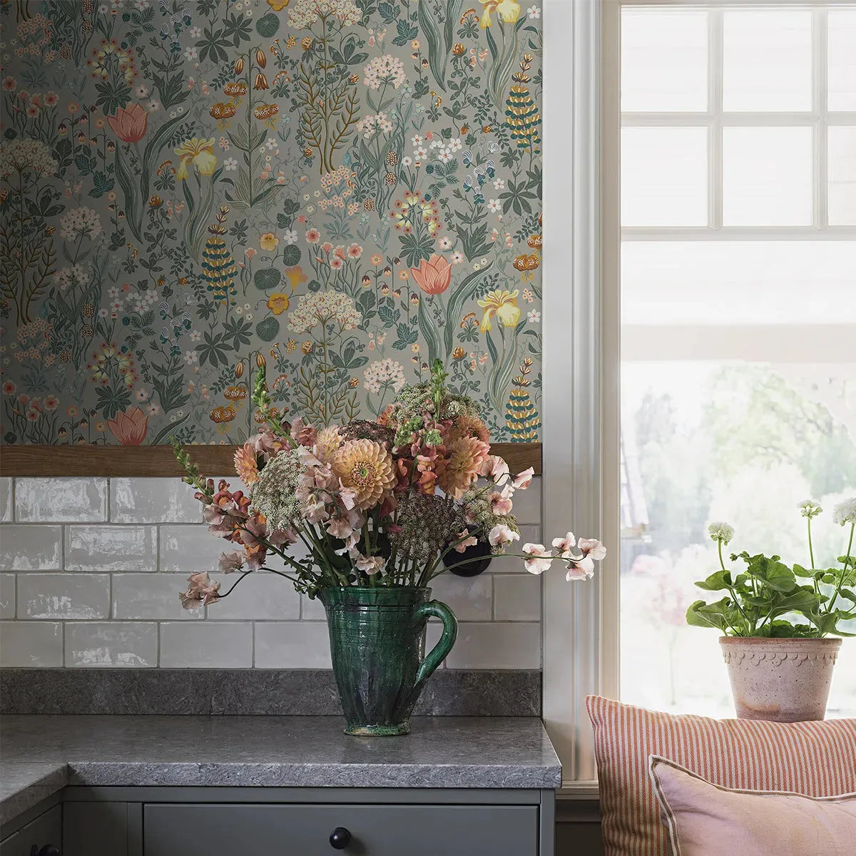 Blomsterhav Wallpaper - Borastapeter