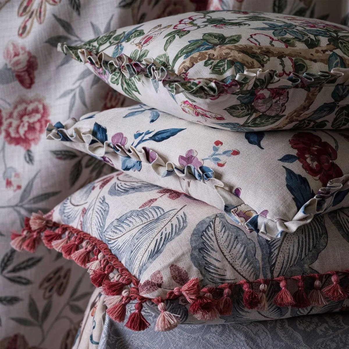 Box Hill Fabric - Sanderson