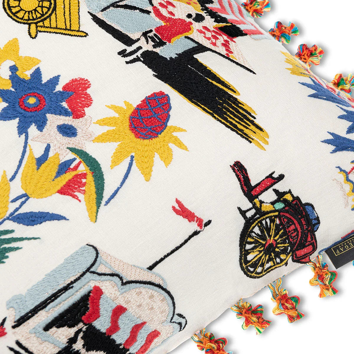 Carretto Del Cibo Cushion - Mind The Gap