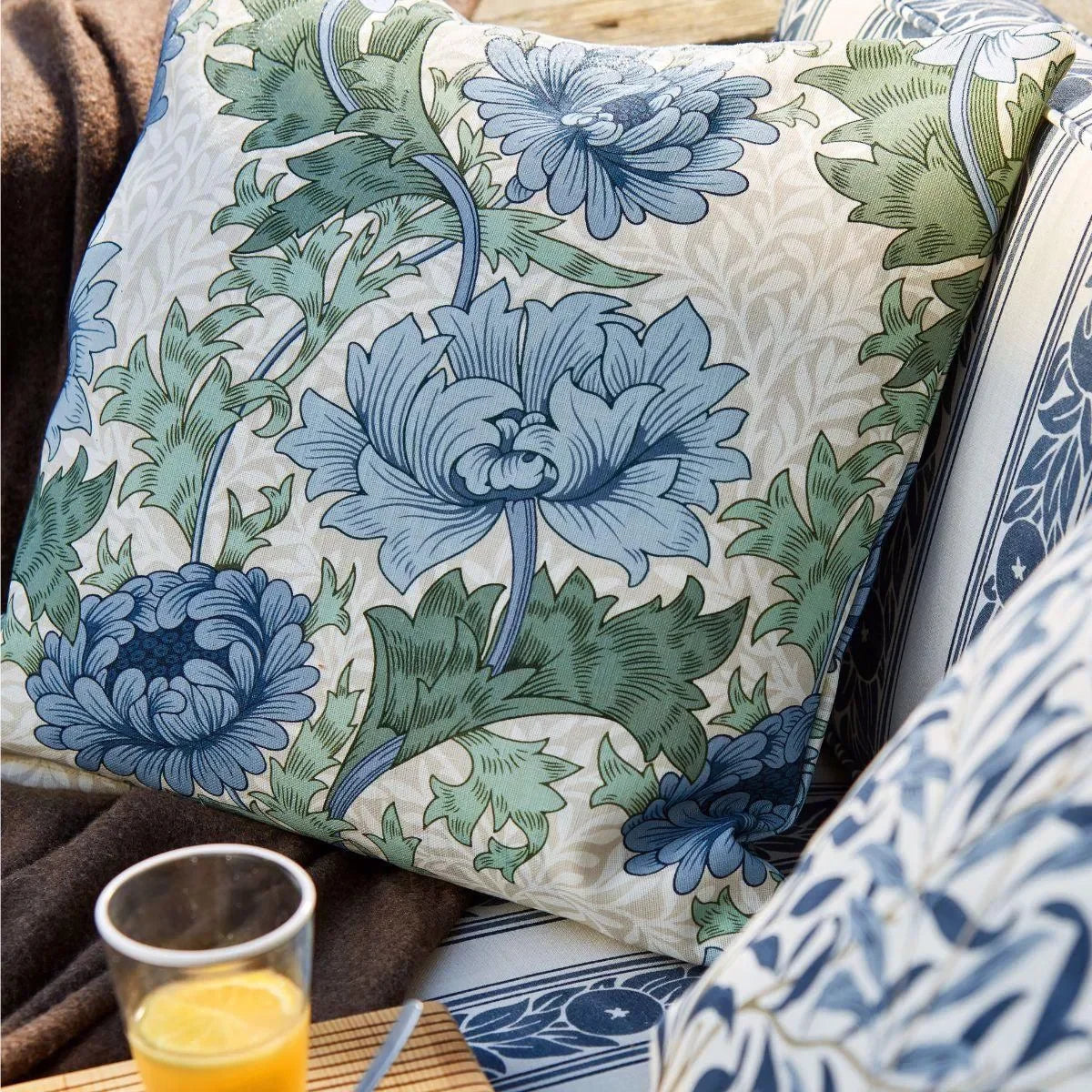 Chrysanthemum Outdoor Fabric - Morris & Co
