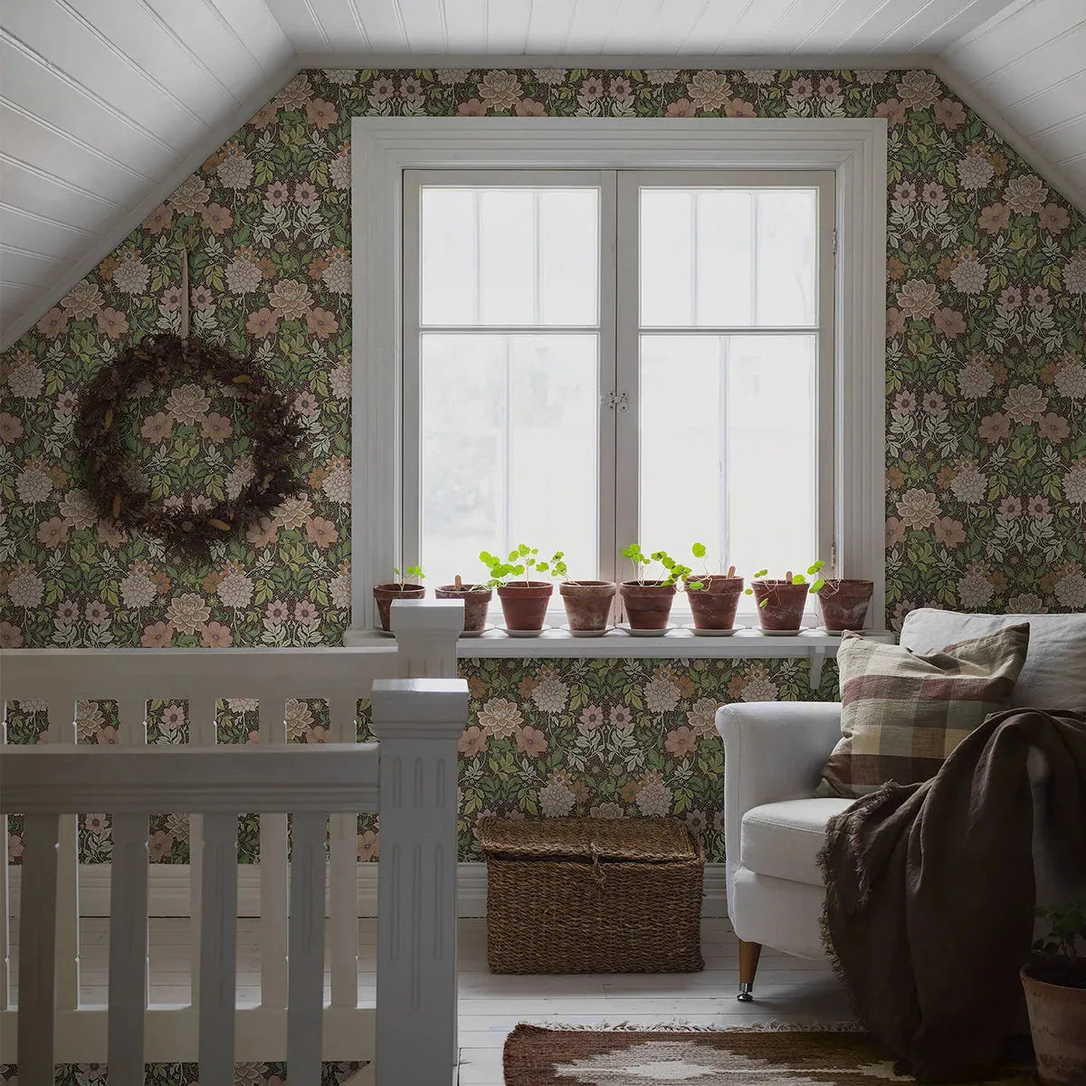 Dahlia Garden Wallpaper - Borastapeter