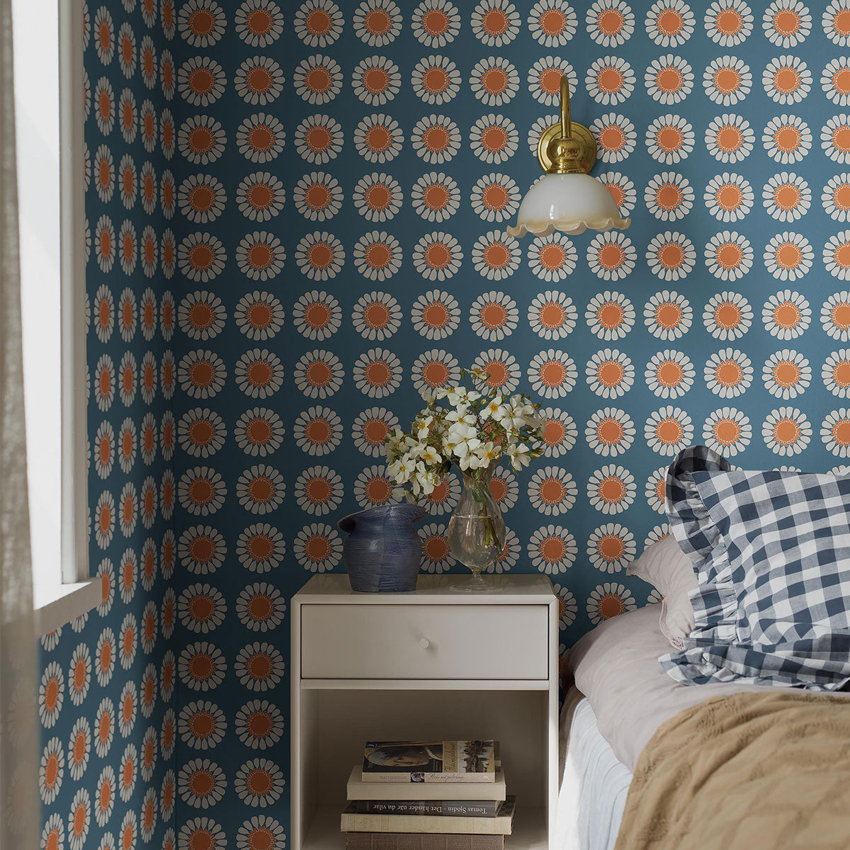 Turi Gramstad Oliver Daisy Wallpaper - Borastapeter