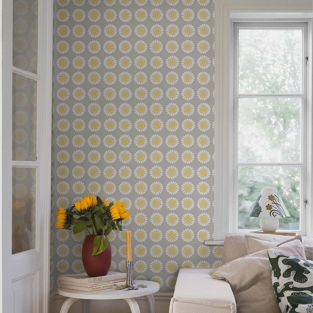 Turi Gramstad Oliver Daisy Wallpaper - Borastapeter