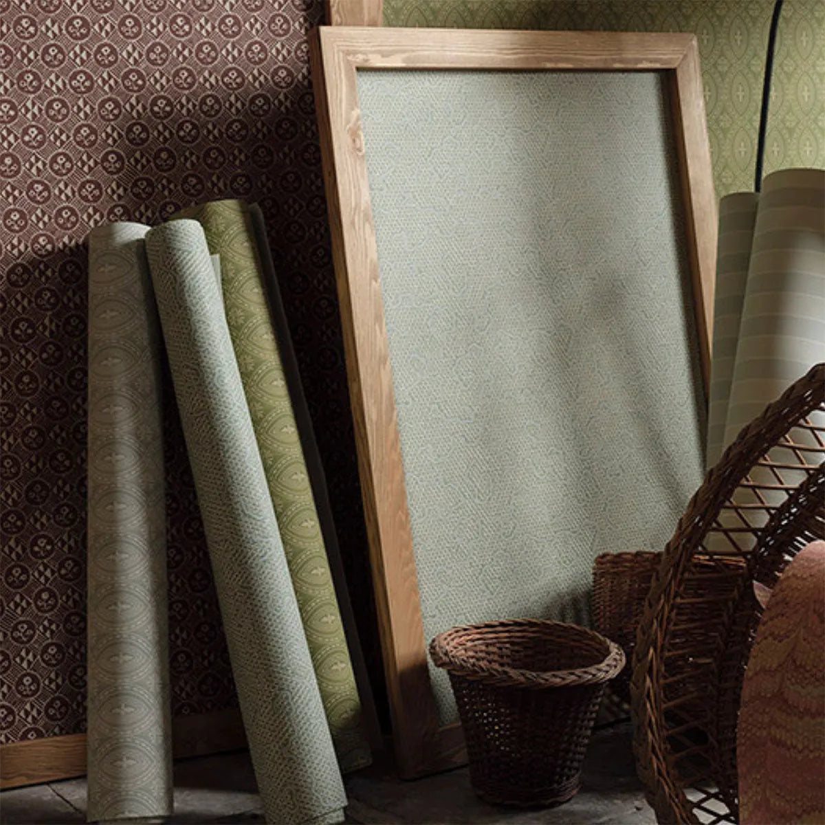 Domino Paper Wallpaper - Zoffany