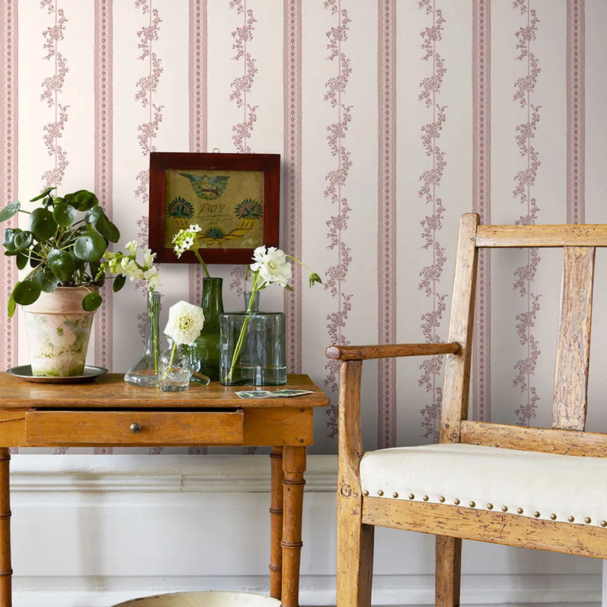 Drottningholm Wallpaper - Borastapeter