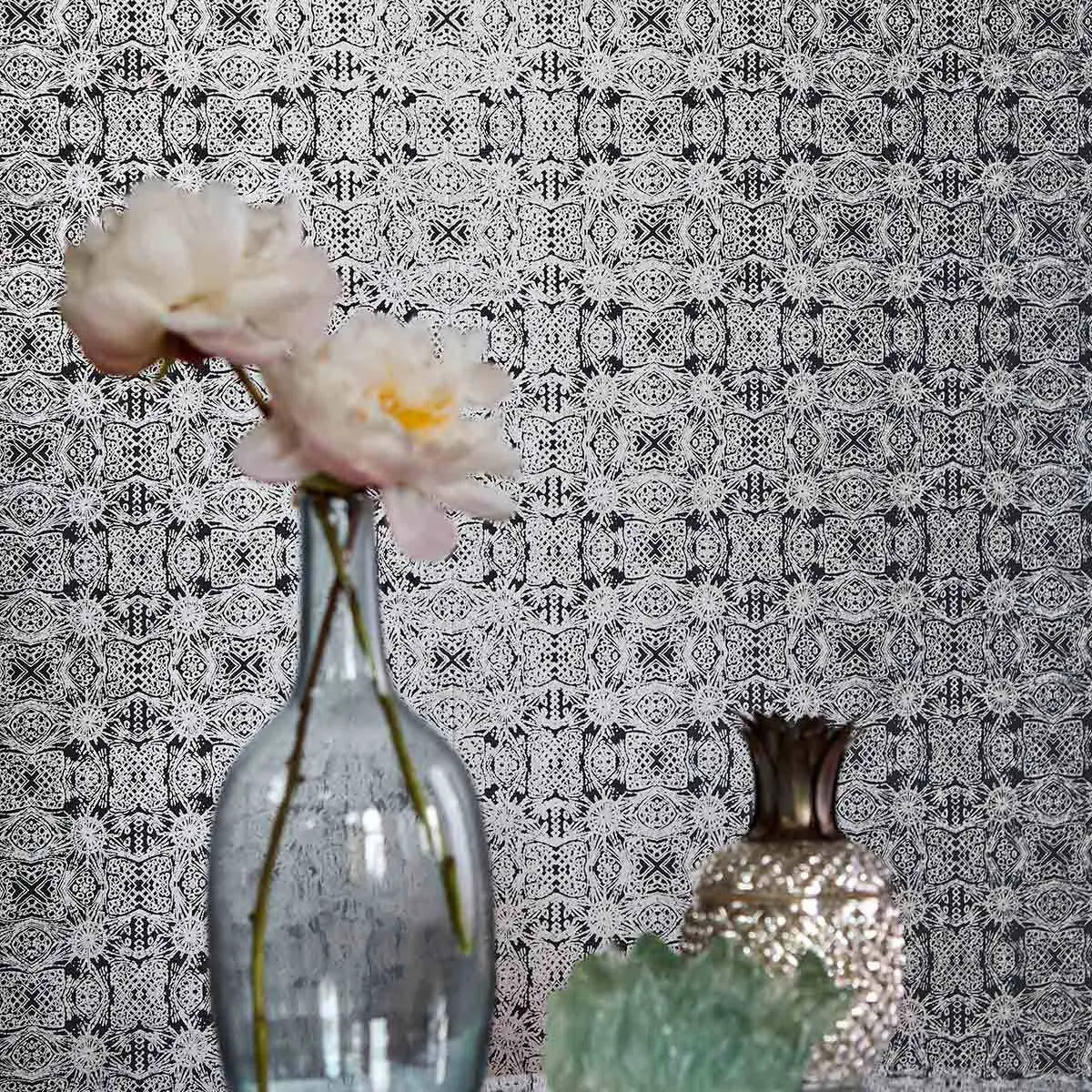 Eminence Wide Width Wallpaper - Harlequin