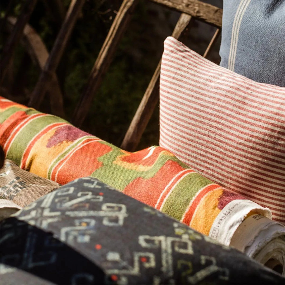 Erdely Fabric - Mind The Gap