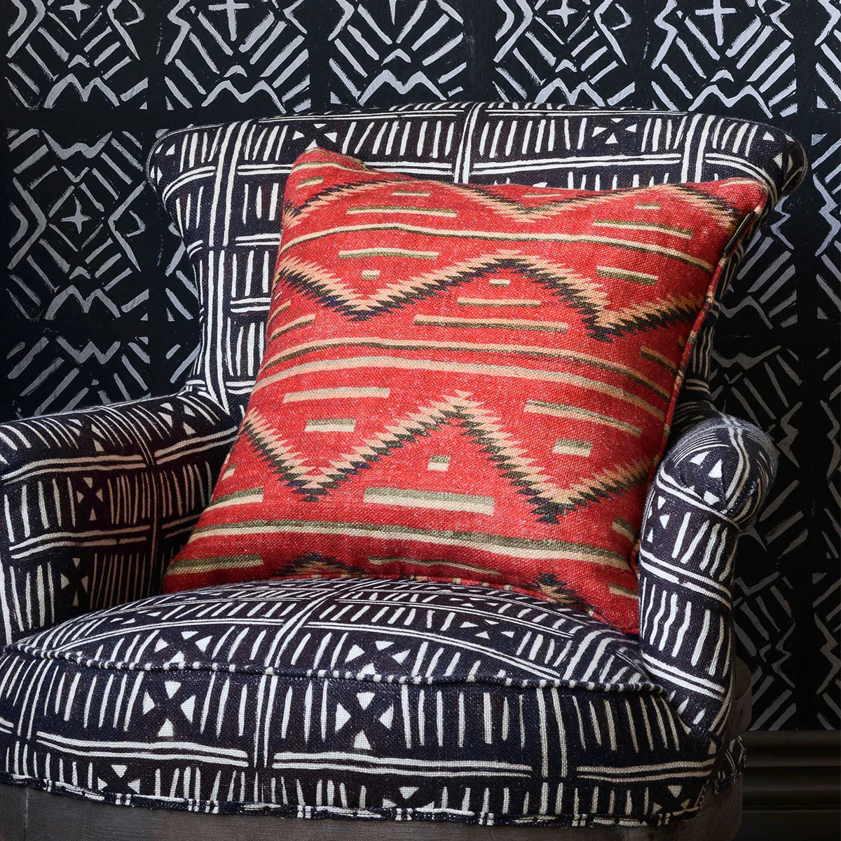 Eyedazzler Cushion - Mind The Gap