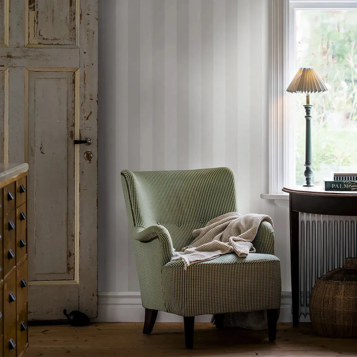 Falsterbo Stripe Wallpaper - Borastapeter