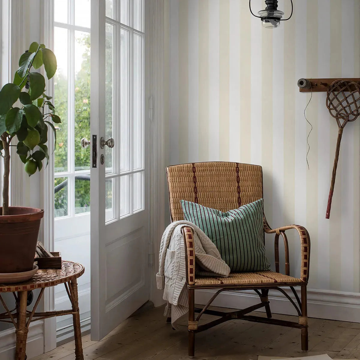 Falsterbo Stripe Wallpaper - Borastapeter