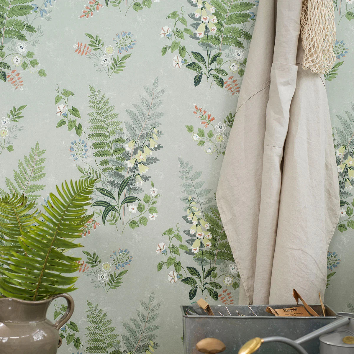 Foxglove Wallpaper - Borastapeter