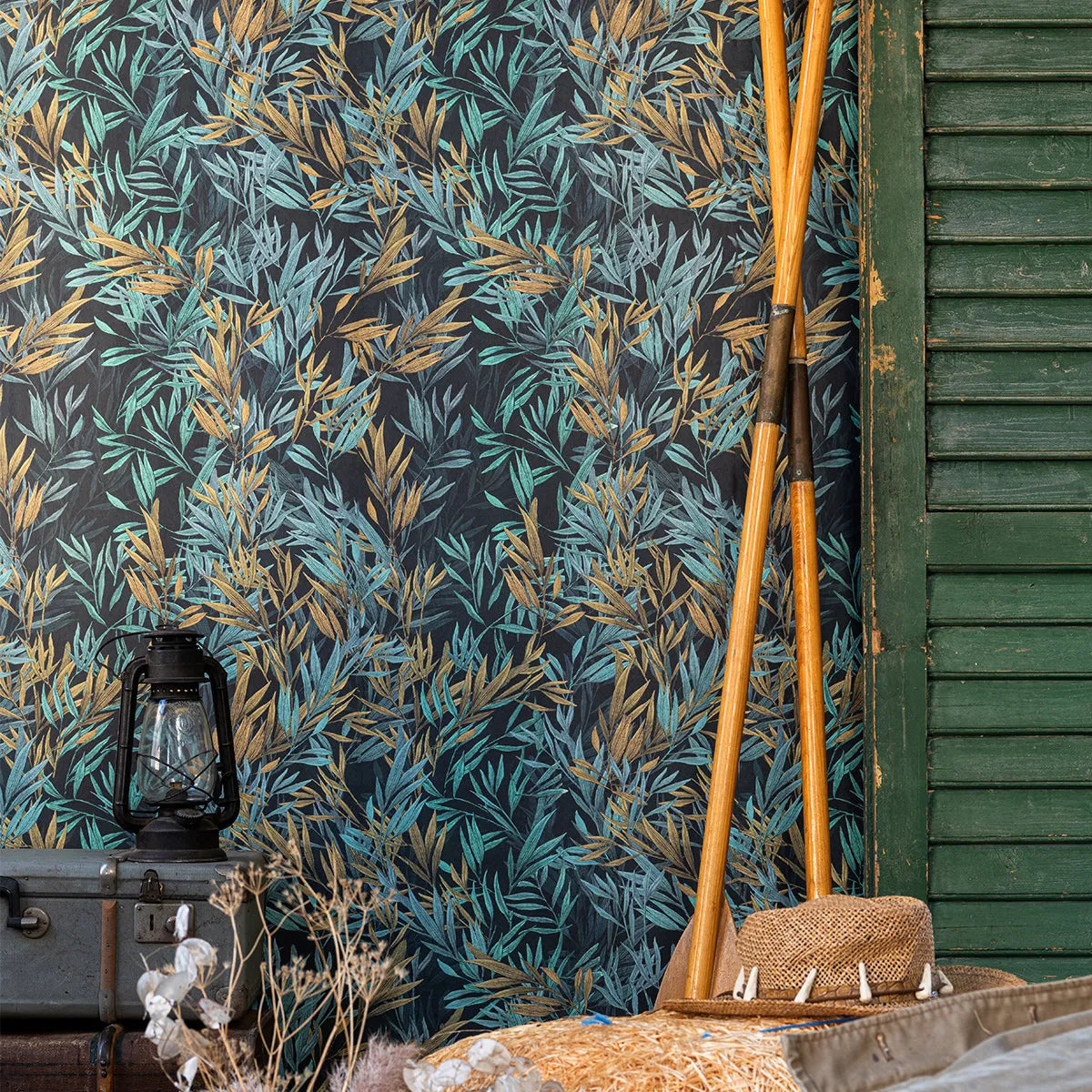 Freshwater Grass Wallpaper - Mind The Gap