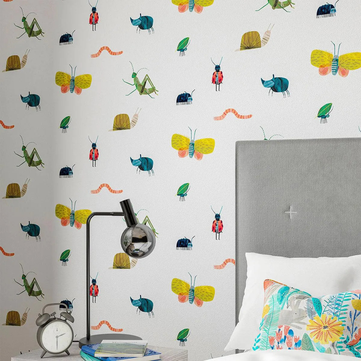 Garden Friends Wallpaper - Harlequin