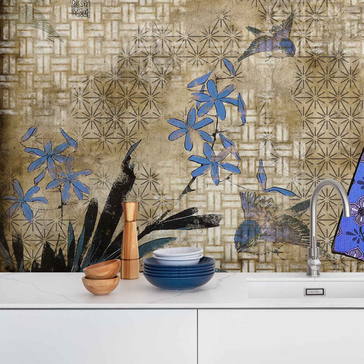 Geisha Graffiti Mural Wallpaper - Coordonne