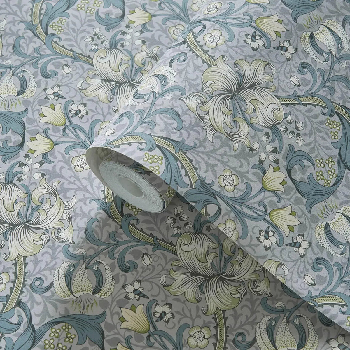 Golden Lily Wallpaper - Clarke & Clarke