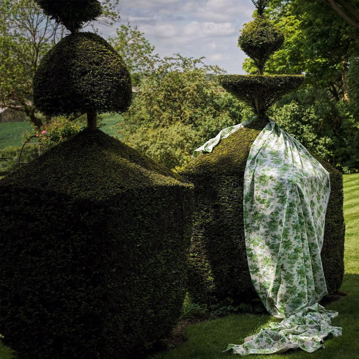 Hedera Green Fabric - Sanderson