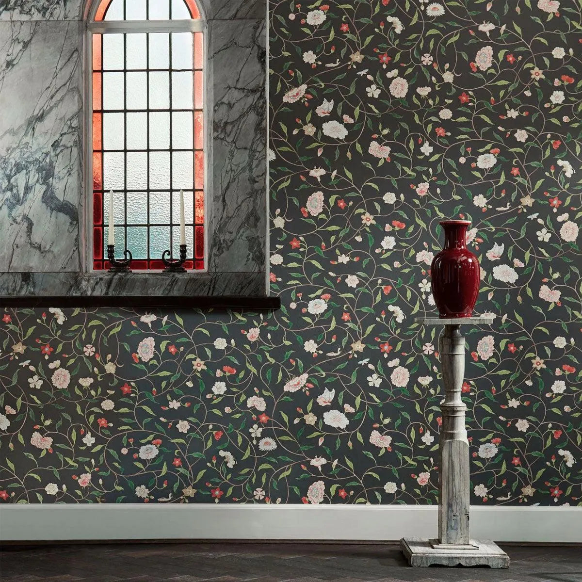 Henrietta's Trail Wallpaper - Zoffany