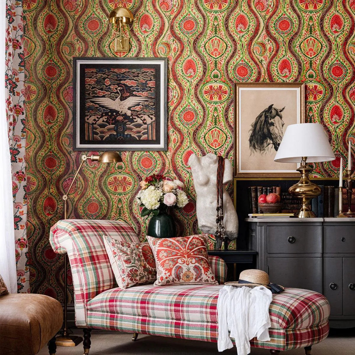 Hippie Paisley Wallpaper - Mind The Gap