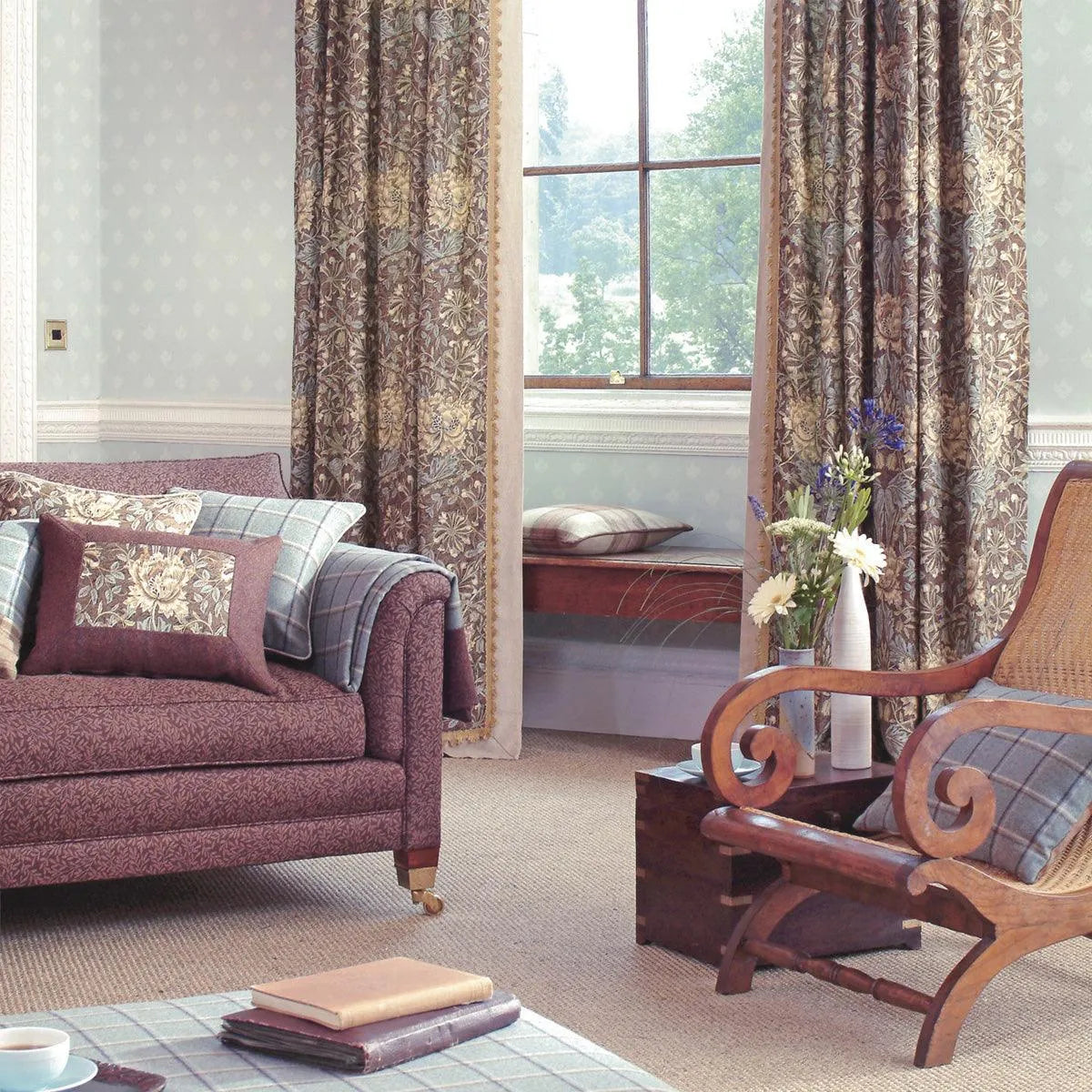 Honeysuckle & Tulip Fabric - Morris & Co