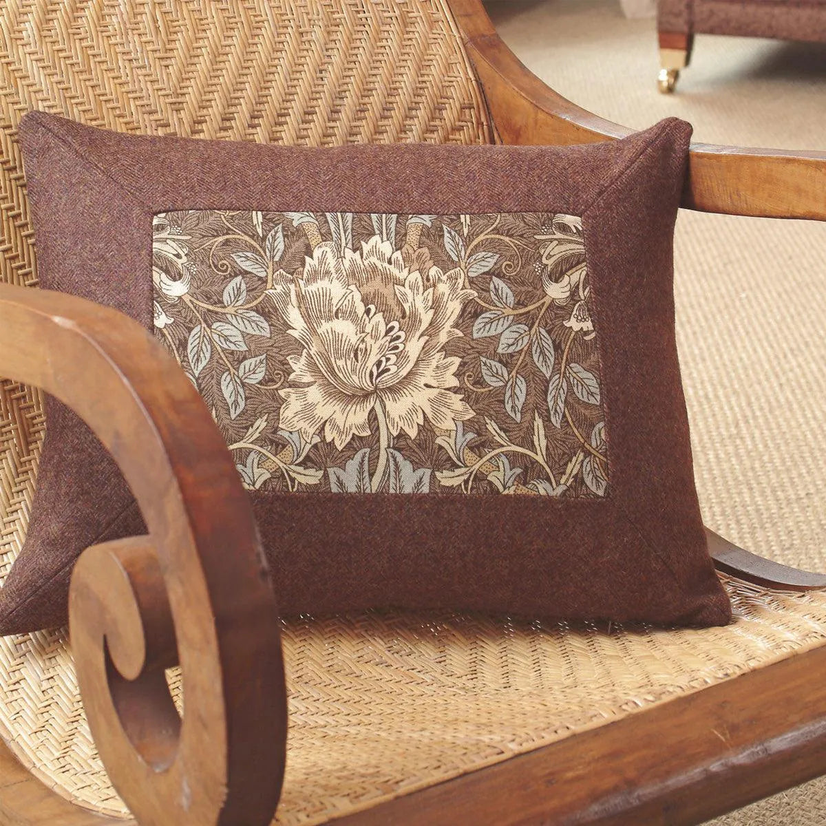 Honeysuckle & Tulip Fabric - Morris & Co