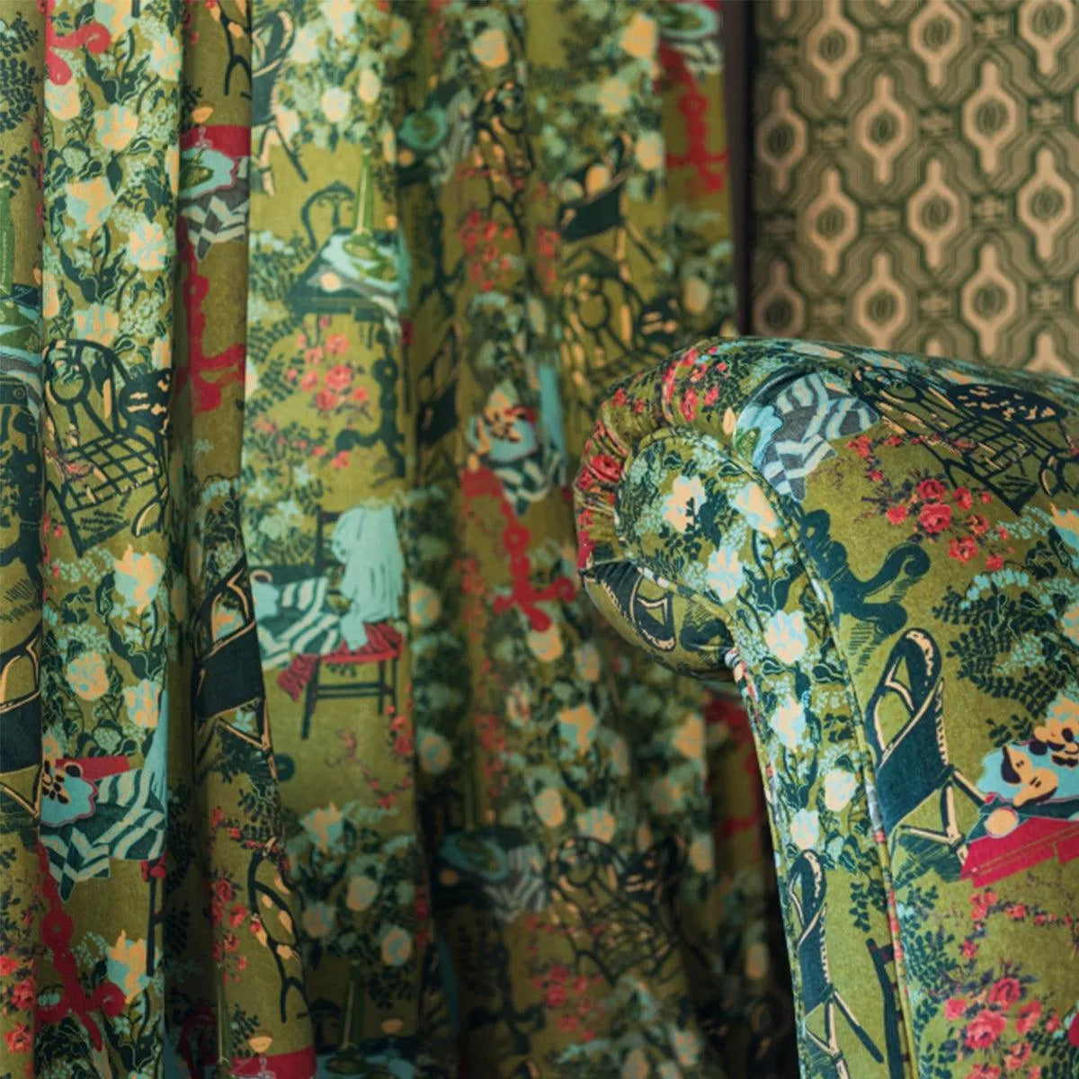 La Brasseria Fabric - Mind The Gap