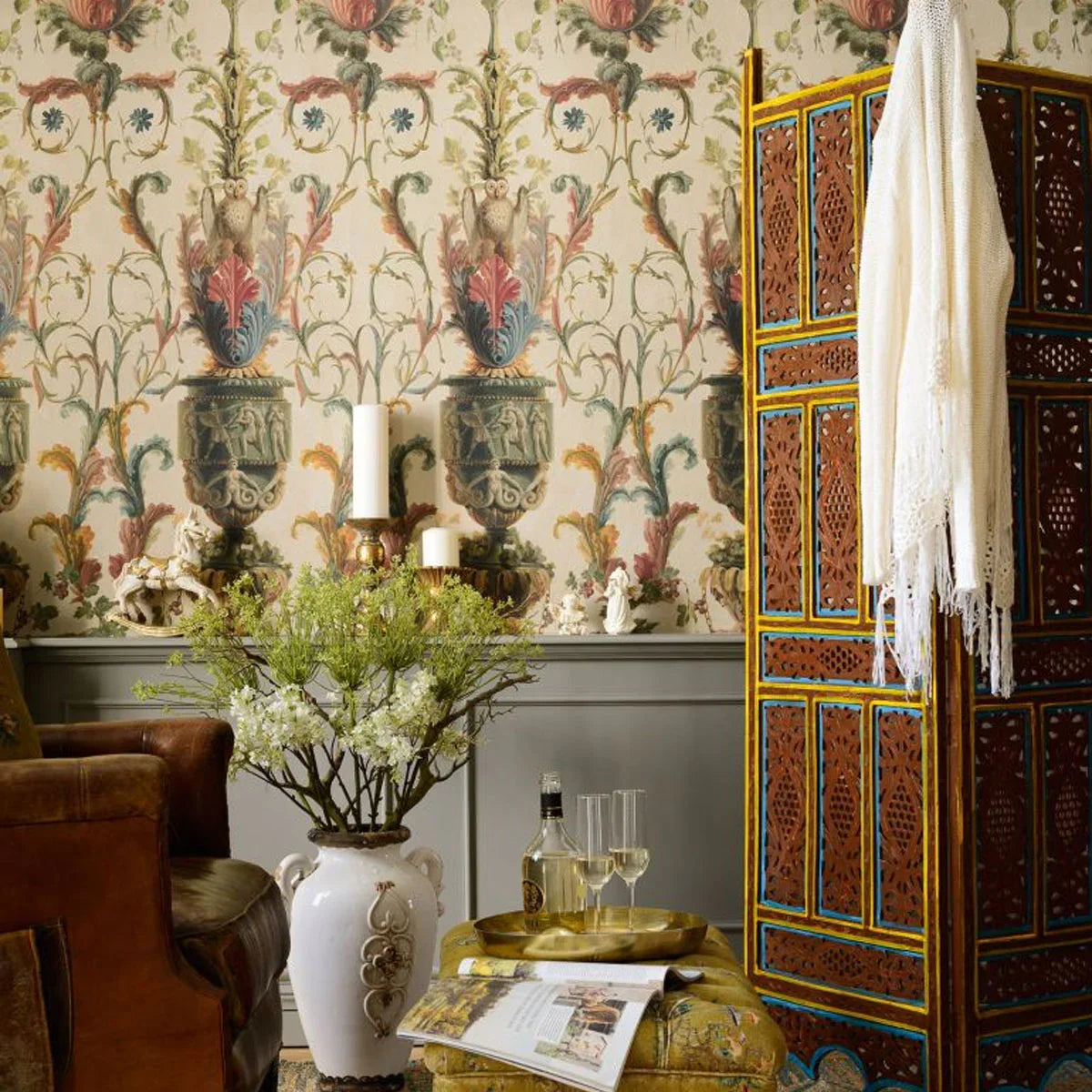 Le Jardin Secret Wallpaper - Mind The Gap