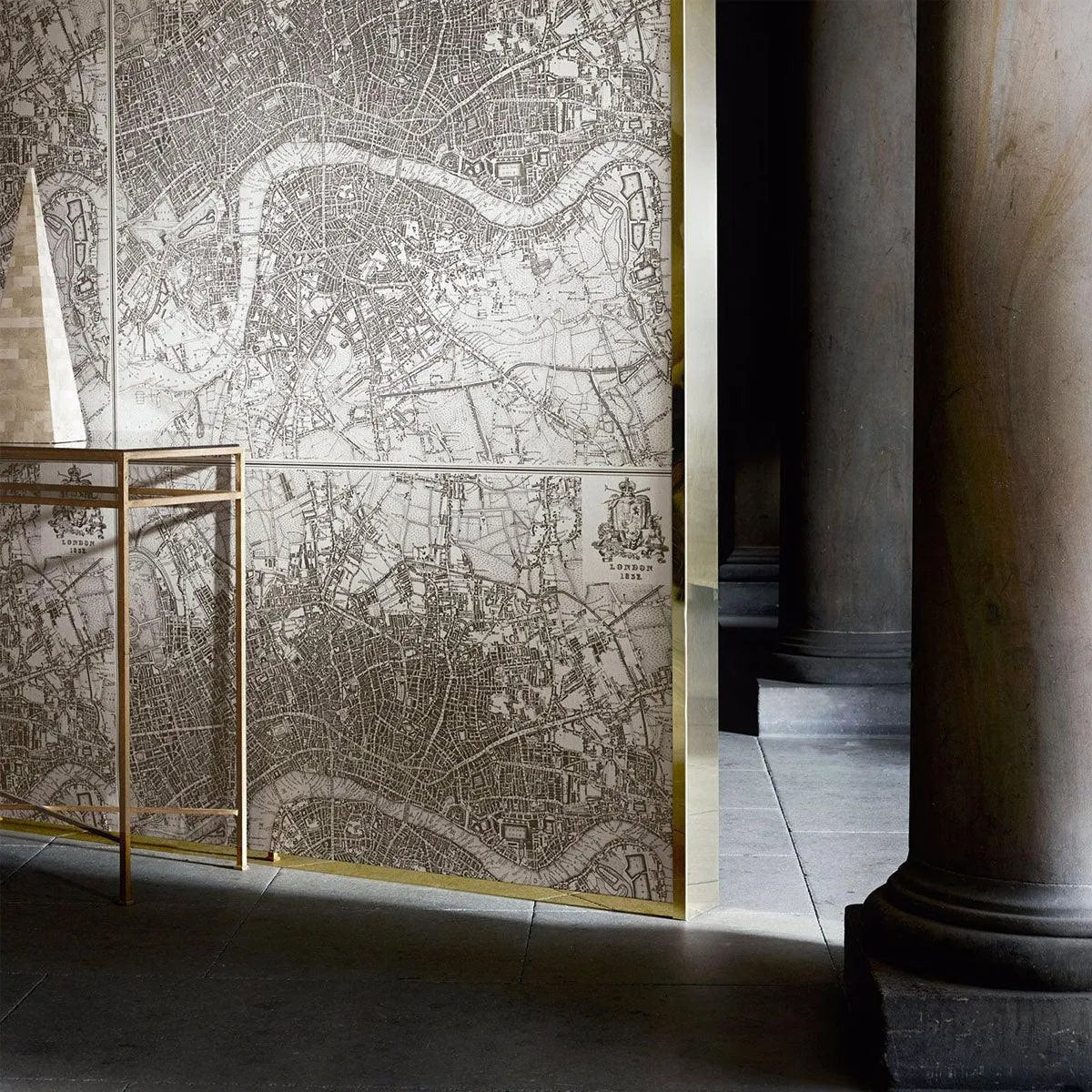 London 1832 Wallpaper - Zoffany