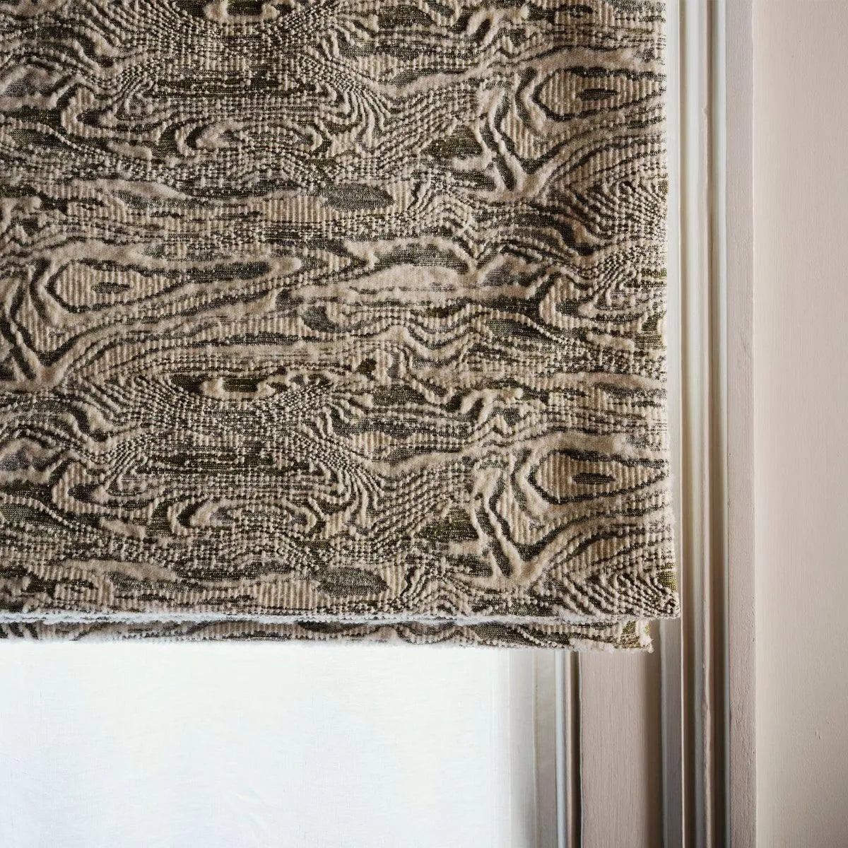 Marble Tapestry Fabric - Harlequin X Henry Holland