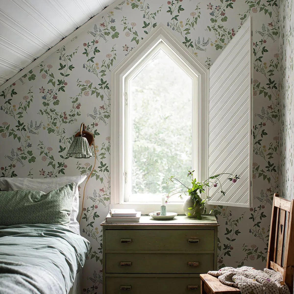 Midsummer Eve Wallpaper - Borastapeter