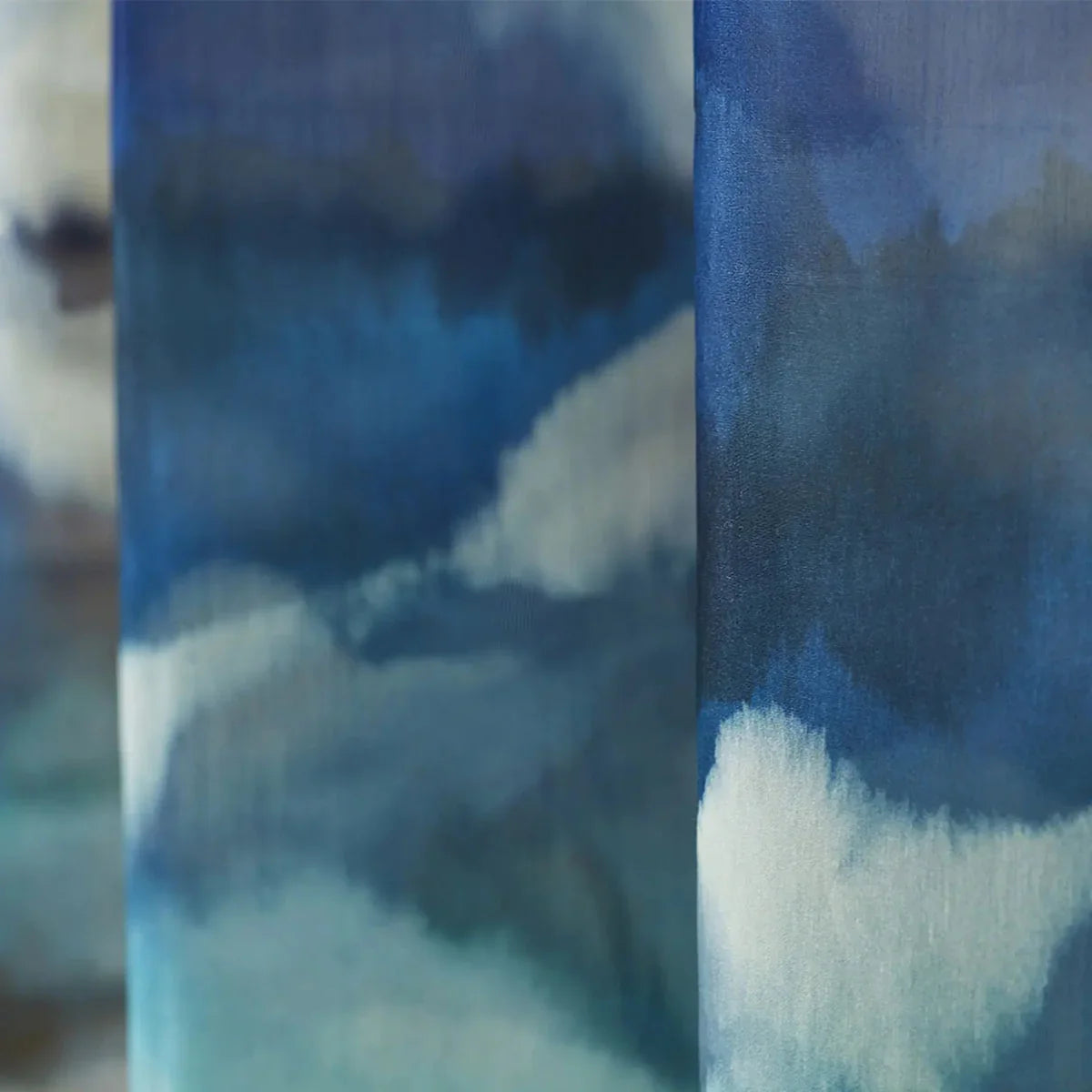 Minako Velvet Fabric - Harlequin