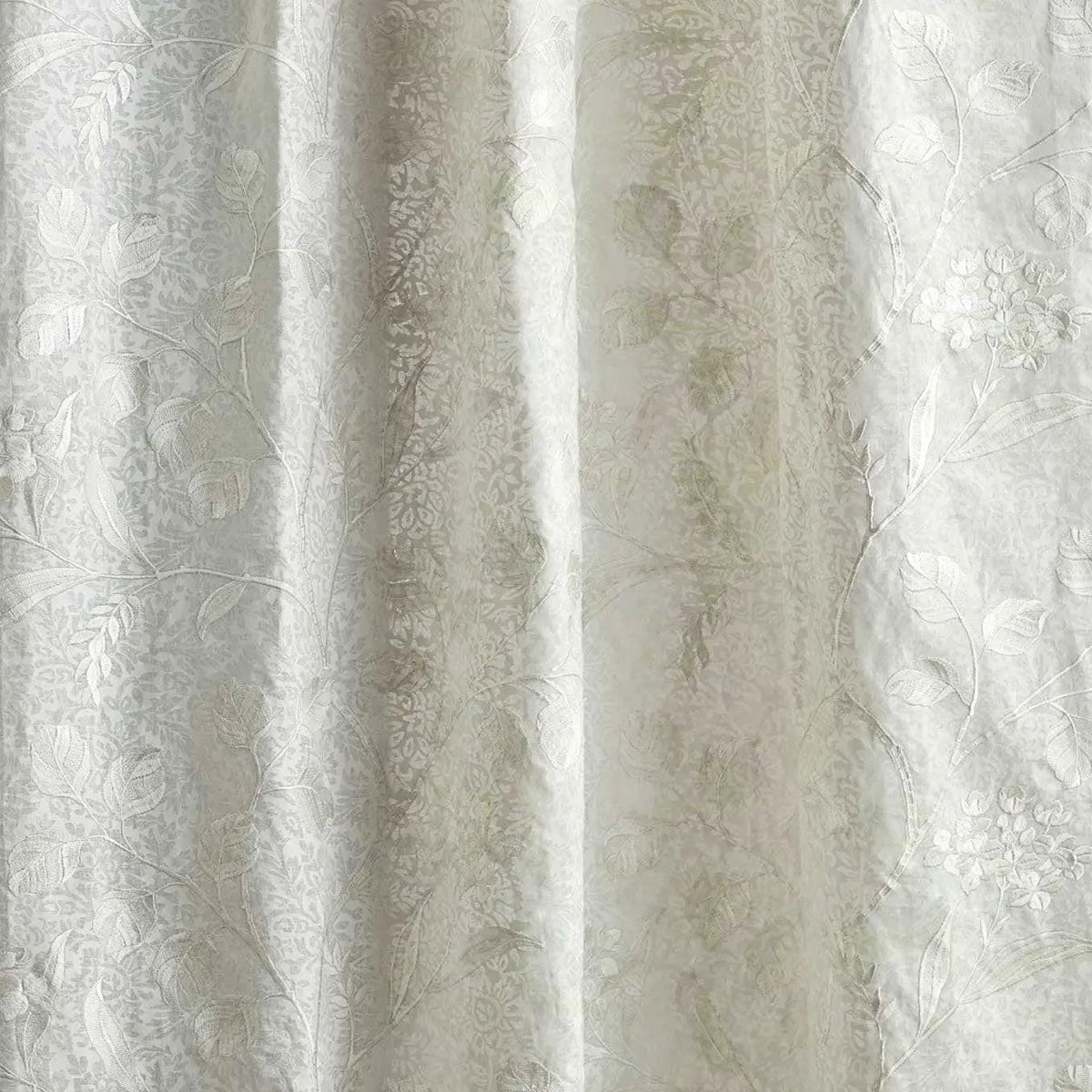 Monterey Bloom Fabric - Sanderson