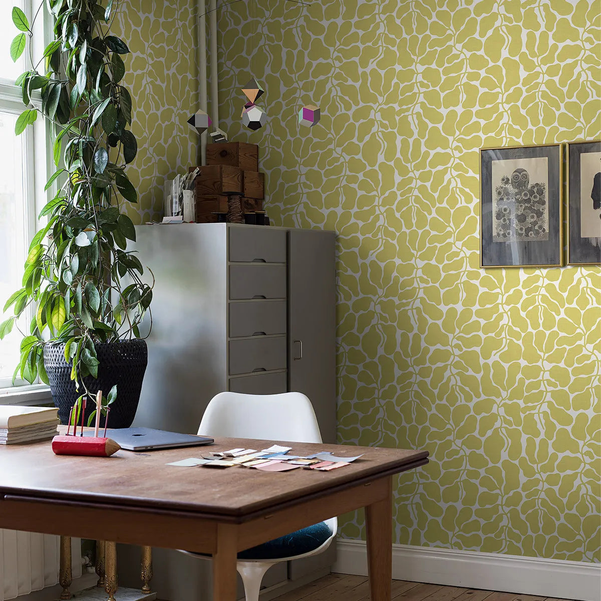 My Secret Garden Wallpaper - Borastapeter