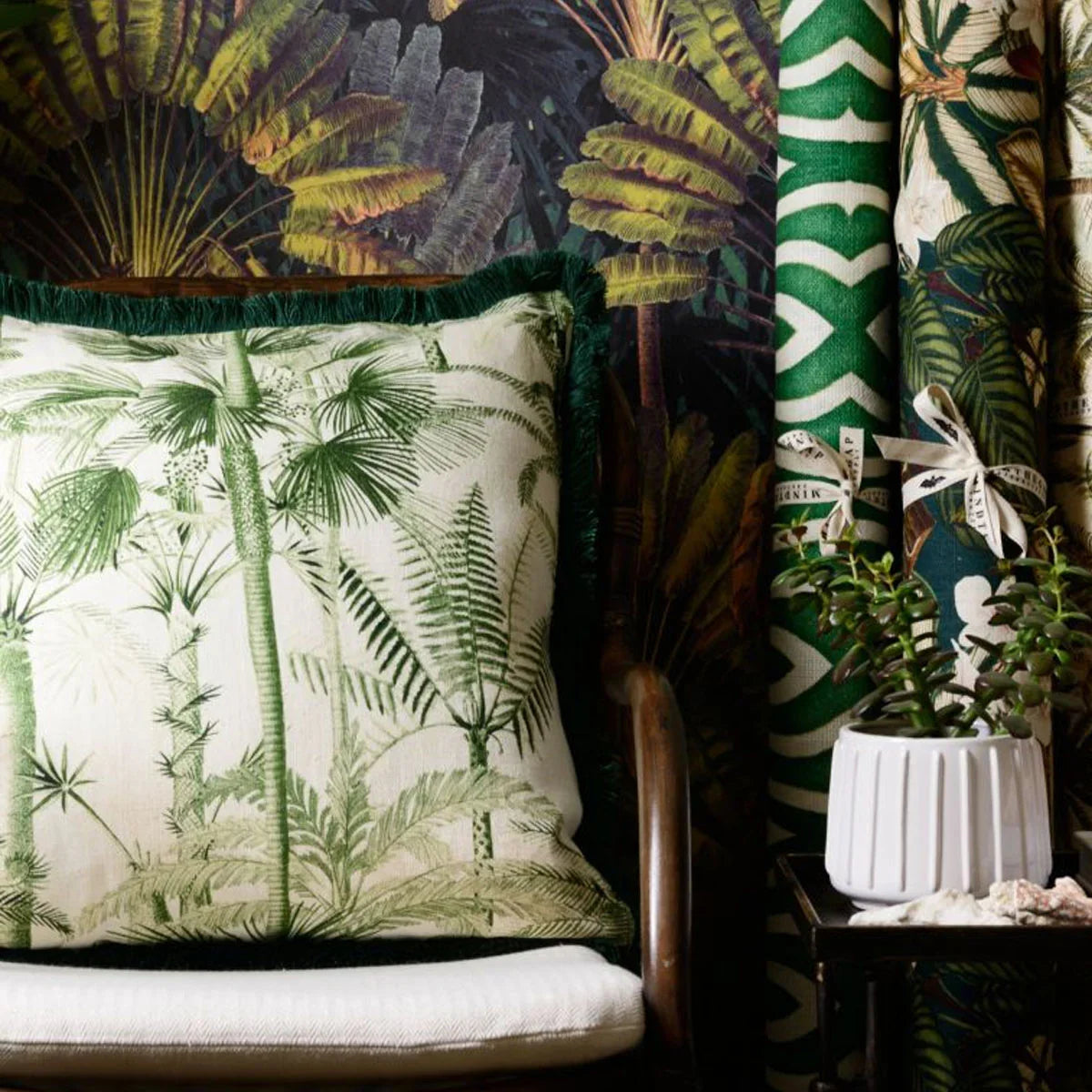 Palmera Cubana Linen Fabric - Mind The Gap