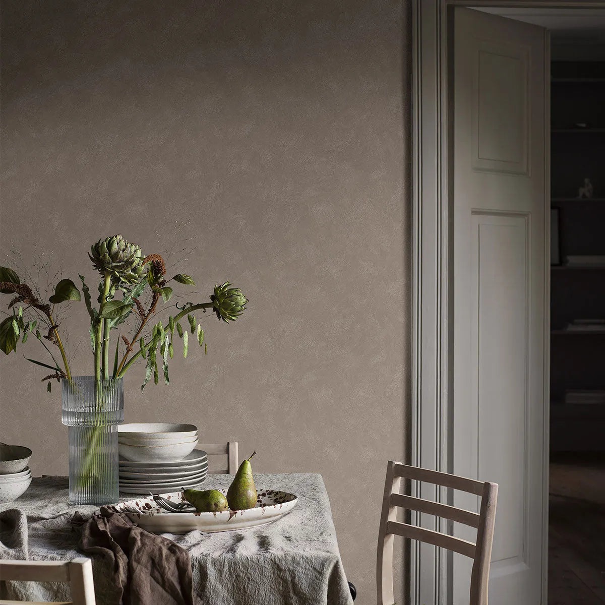 Painter's Wall Wallpaper - Borastapeter