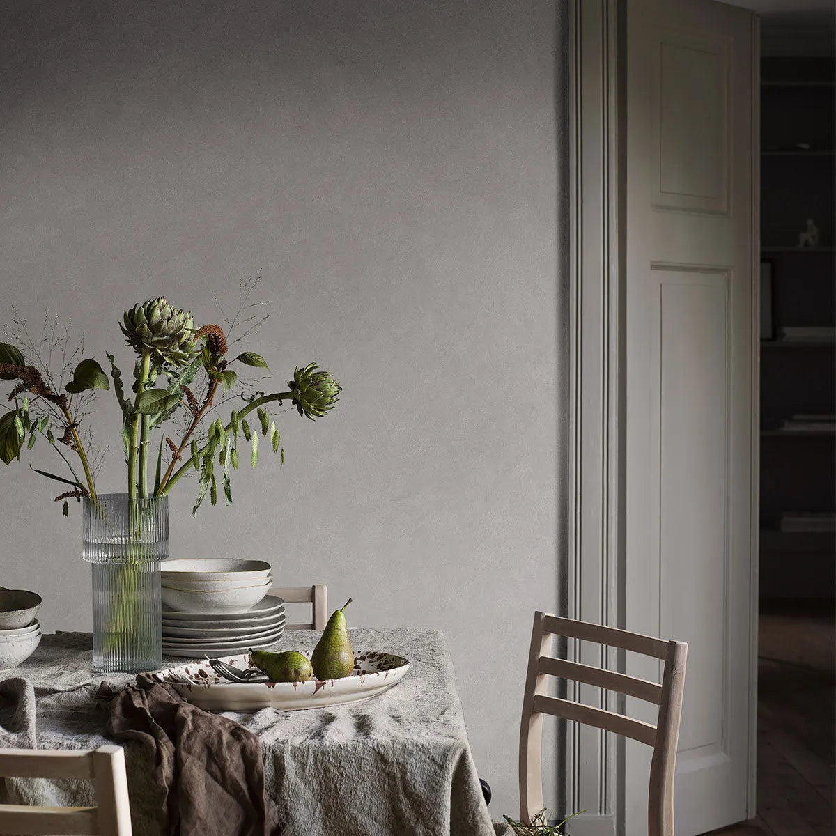 Painter's Wall Wallpaper - Borastapeter