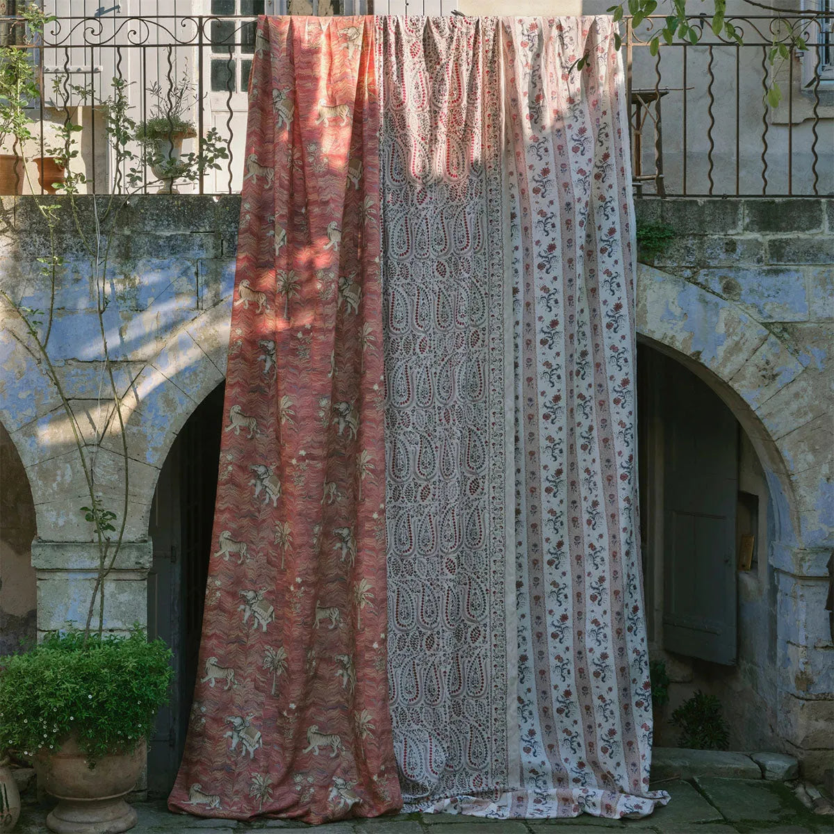 Papaver Stripe Fabric - Zoffany