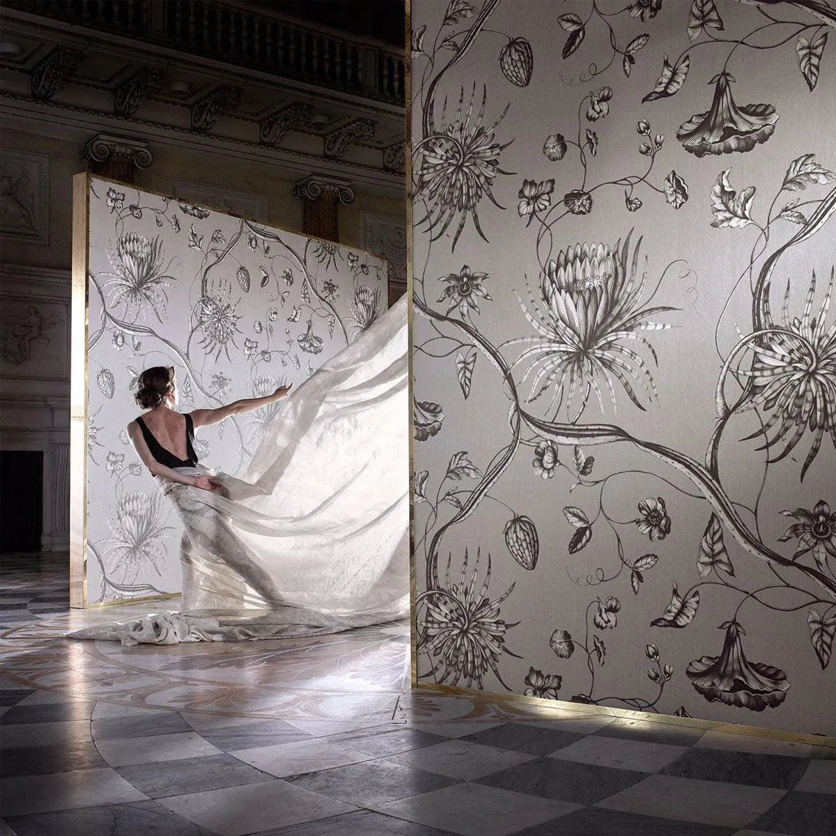 Phaedra Wallpaper - Zoffany