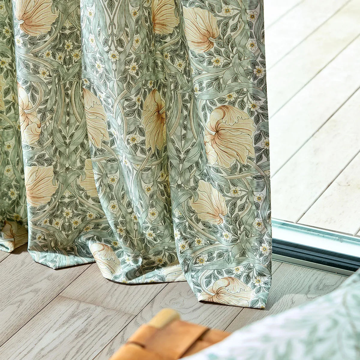 Pimpernel Wide Width Fabric - Morris & Co