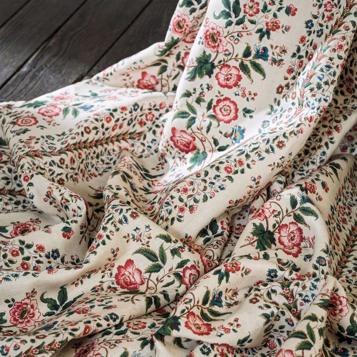 Rose Pergola Fabric - Sanderson