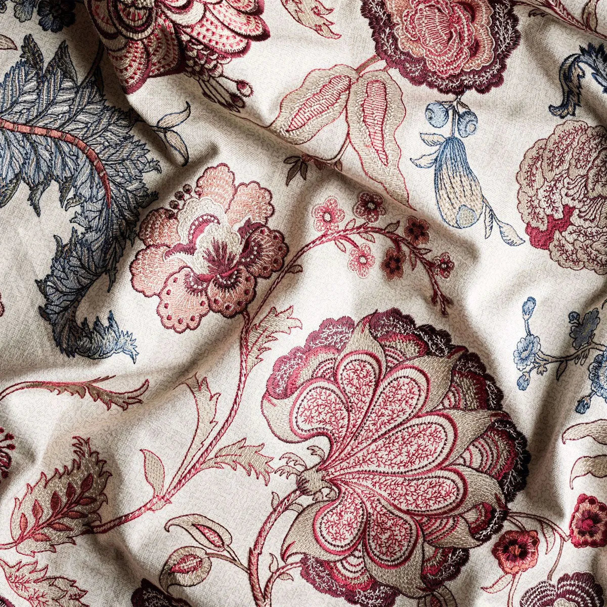 Salisbury Embroidery Fabric - Sanderson