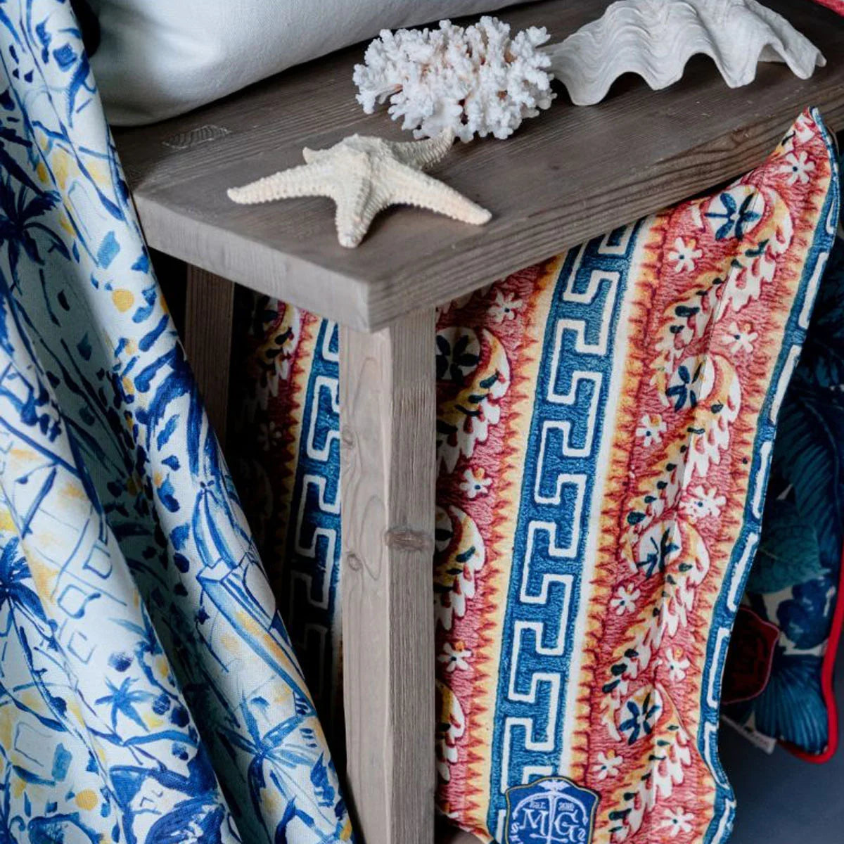 Samothraki Fabric - Mind The Gap