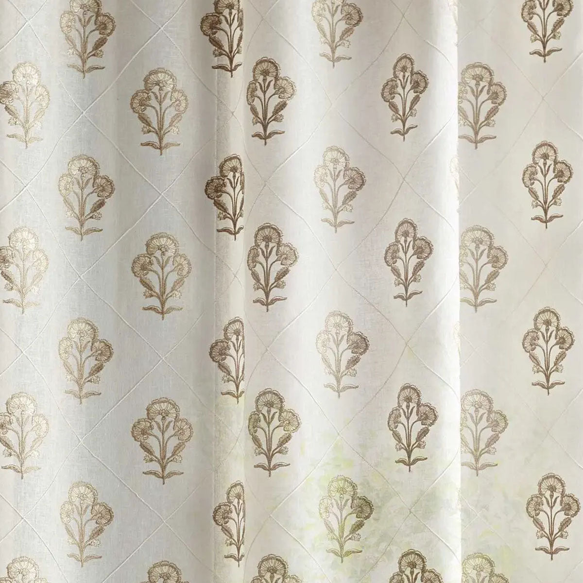 Sea Thrift Fabric - Sanderson