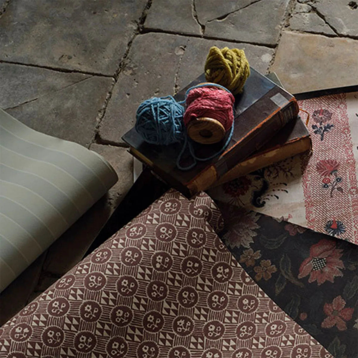 Semper Stripe Wallpaper - Zoffany