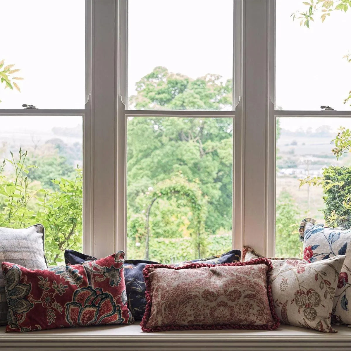 Sissinghurst Indigo/Ruby Fabric - Sanderson