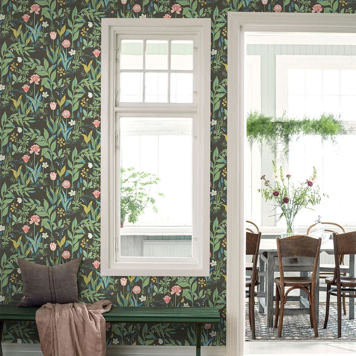 Spring Garden Wallpaper - Borastapeter