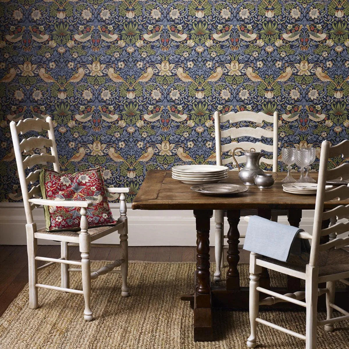 Strawberry Thief Wallpaper - Morris & Co