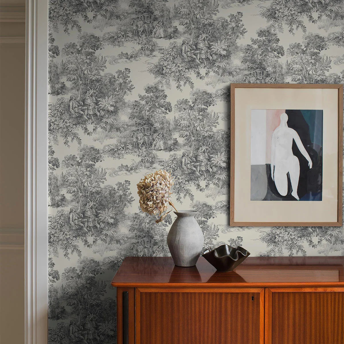 Toile de Jouy Wallpaper - Borastapeter
